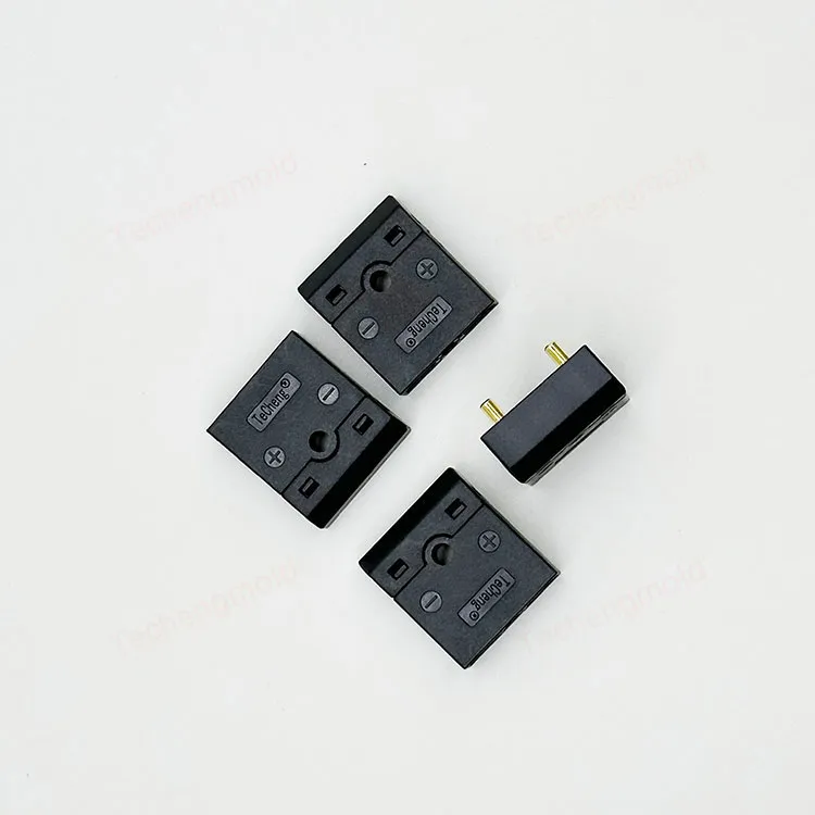 特诚科技PEI精密注塑件实拍 3